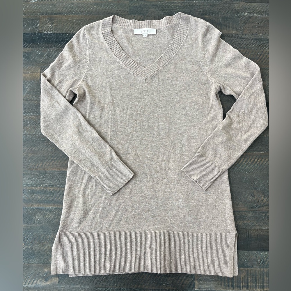 Loft Lounge Tunic Pullover Sweater Womens Size XS BEIGE V-Neck